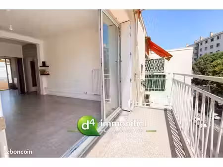 appartement 4 pièces 63 m²