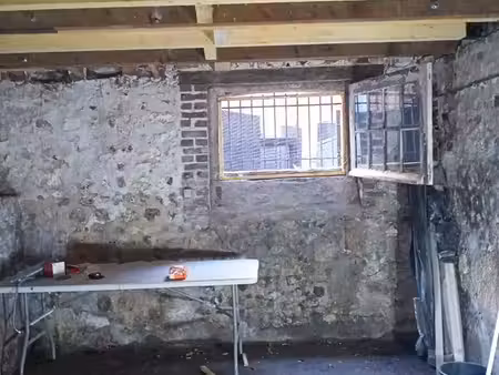 grande cave avec fenêtre cœur d'honfleur