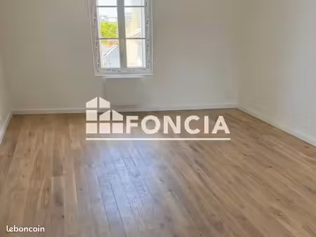 studio 1 pièce 31 m²