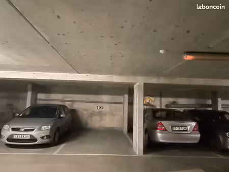 parking à louer
