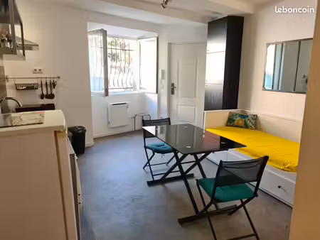 studio meublé 25 m²