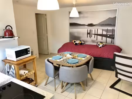 studio meublé situé dans une résidence sécurisée