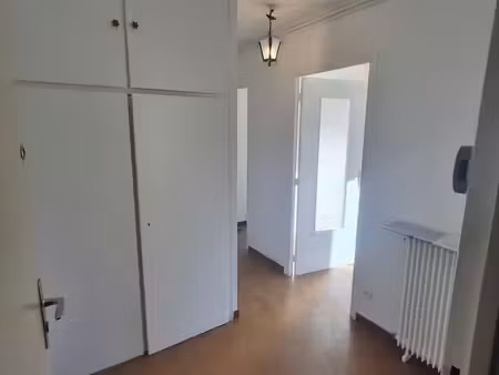 appartement f2 40 m² entièrement restauré — quartier résidentiel calme — villers-lès-nancy
