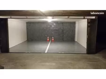 box fermé sécurisé – paris 14em