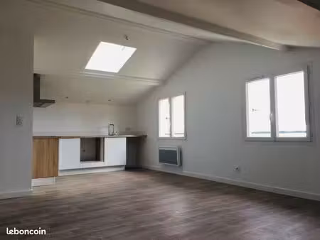 t3 vide à l'année