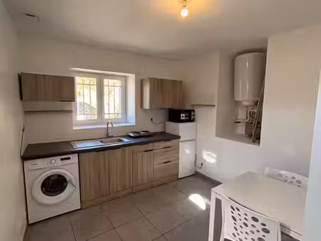 studio meublé à louer de 23m2