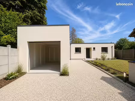 t2 renové avec jardin & stationnement
