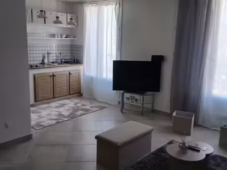 grand studio à martigues