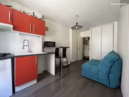 studio 1 pièce 15 m²
