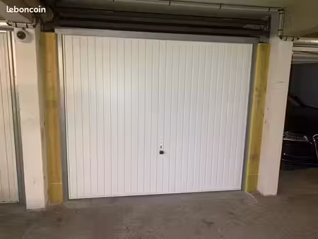location box garage