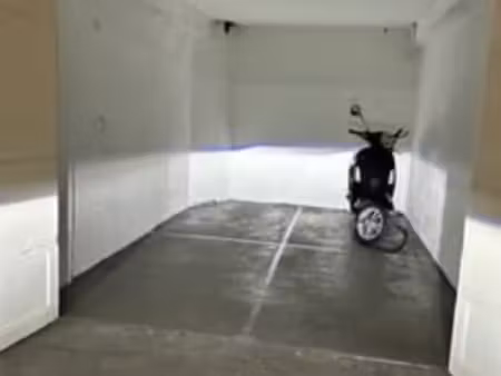 ◊ box moto/scooter sécurisé - nice carras/ferber – 68 euros cc ? co-location garage sous-s