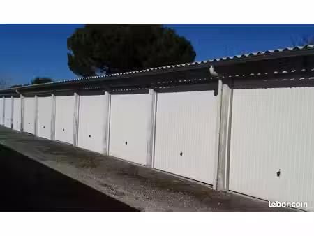 box-garage à louer