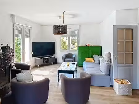 maison 6 pièces 157 m²
