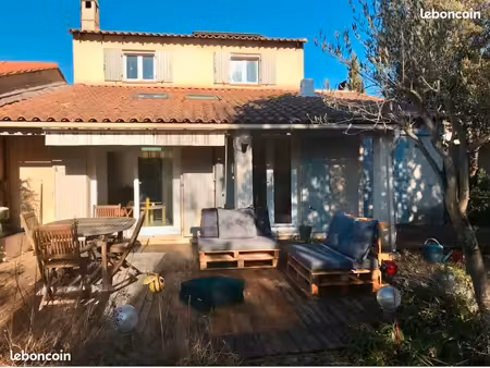 maison a louer a simiane collongue (13)