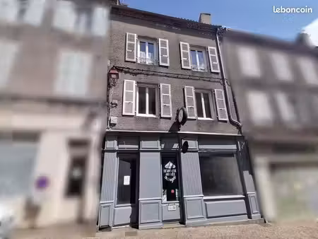 haute-vienne -immeuble de rapport avec local commercial et 4 appartements
