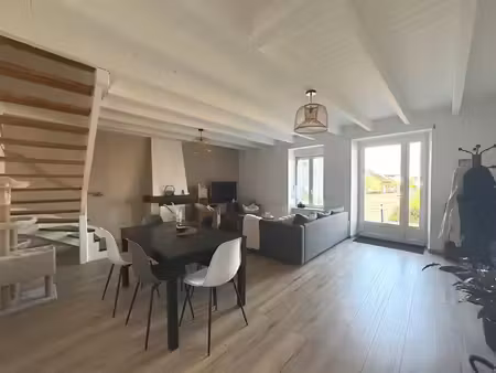 a vendre maison de caractère proche combourg