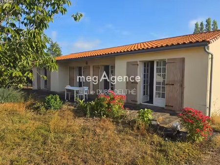 thiré au calme  maison de plain-pied de 148 m²