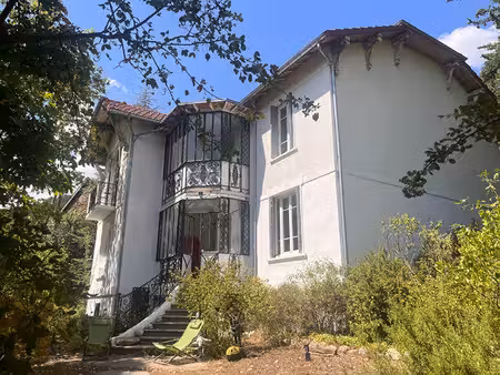 maison de maître veynes 9 pièce(s) 197 m2
