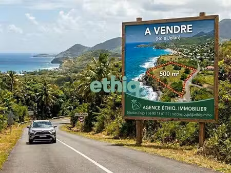 terrain 813 m² sainte-anne