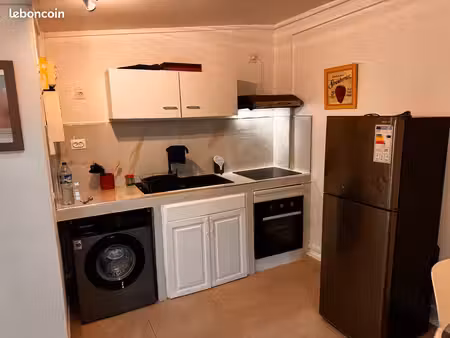 studio meublé-le robert-565 /mois