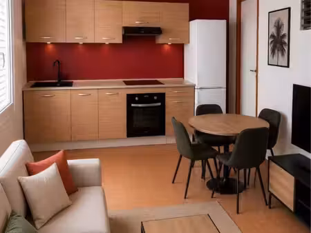 maison avec 2 f2 à louer