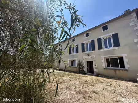 maison 5 pièces 161 m²