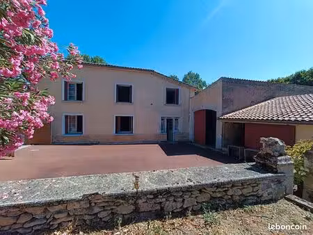 maison 5 pièces 149 m²