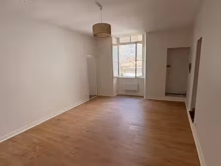 appartement t2 plein centre