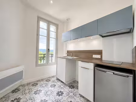 appartement rénové brive la gaillarde 1 pièce(s) 28.79 m2 - quartier gare