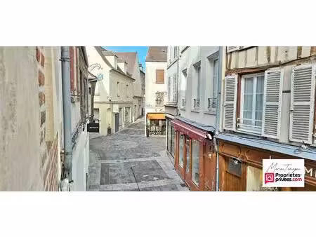compiègne centre : un duplex de caractère  une adresse confidentielle