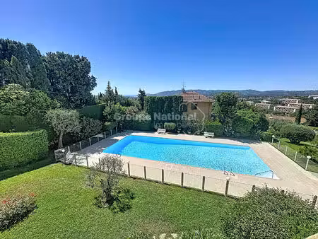 bel appartement grasse 3 pièce(s) 73 m2 aux prestations de qualité.