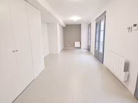 t2 avec garage à lyon 5ème