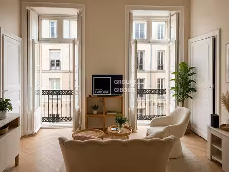 a vendre - agence giboire nantes - appartement t3 de 56 m2 - nantes quartier hôtel de vill