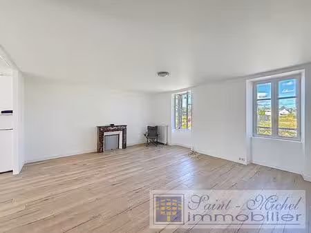 appartement 3 pièce(s) 74.84 m2 avec jardinet
