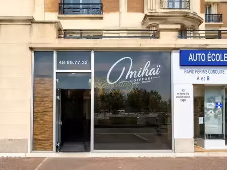 à louer – local commercial de 39 m² idéalement situé face à la gare de champignol à saint-