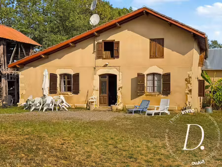 authentique gasconne du xviii? siècle avec près de 350 m² d