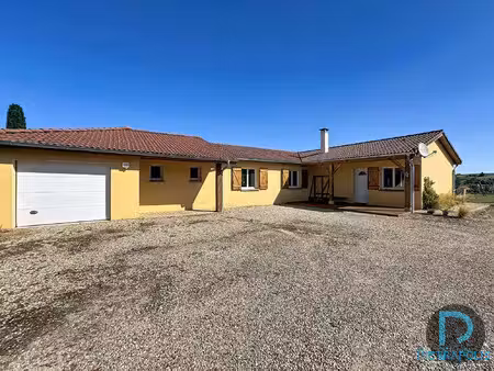 maison familiale de plain-pied – 150 m² – quincié-en-beauj
