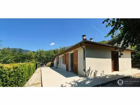 villa de plain pied t3 - 74.82 m² 38410 saint martin d'uriage
