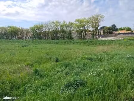 terrain 722 m² sainte soulle