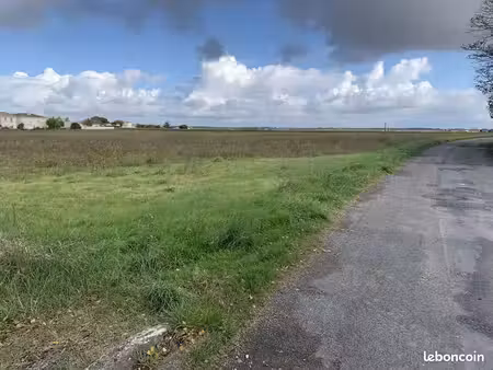 terrain à bâtir de 320 m2 au prix de 92500 à saint-georges-de-didonne (17)