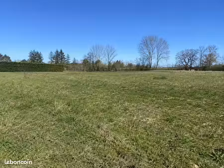 terrain 257 m² saint jean de liversay