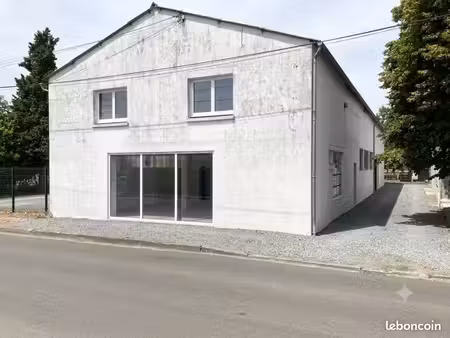 maison 2 pièces 300 m²