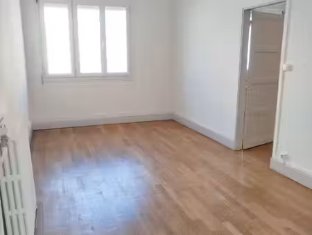 location bureaux dans cabinet pluridisciplinaire