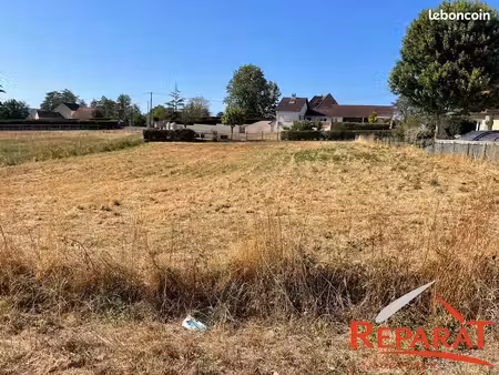 terrain 1545 m² saint-viance