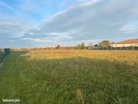 terrain 2007 m² arvert
