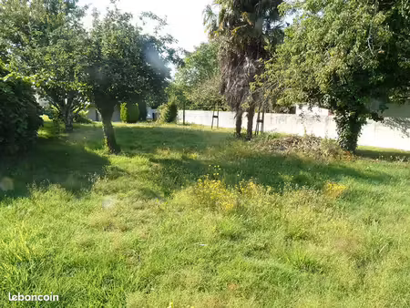 terrain 835 m² saint-palais sur mer