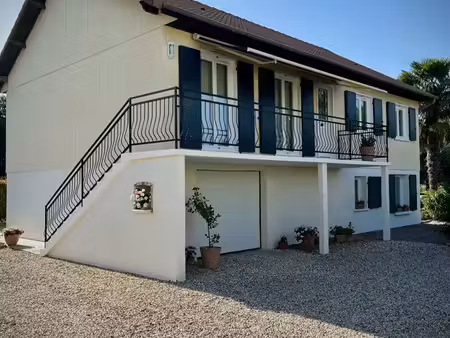 maison familiale 7 pièces de 137 mètres carrés