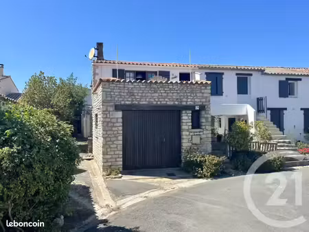 maison de village 3 pièces 60 m²