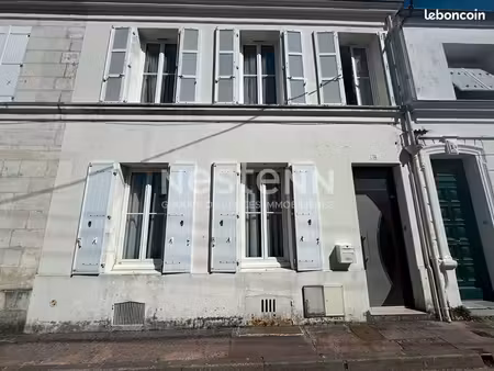 maison 6 pièces 165 m²