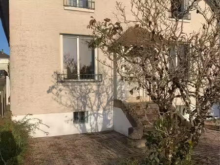 maison 6 pièces 134 m2 terrain 1781 m2